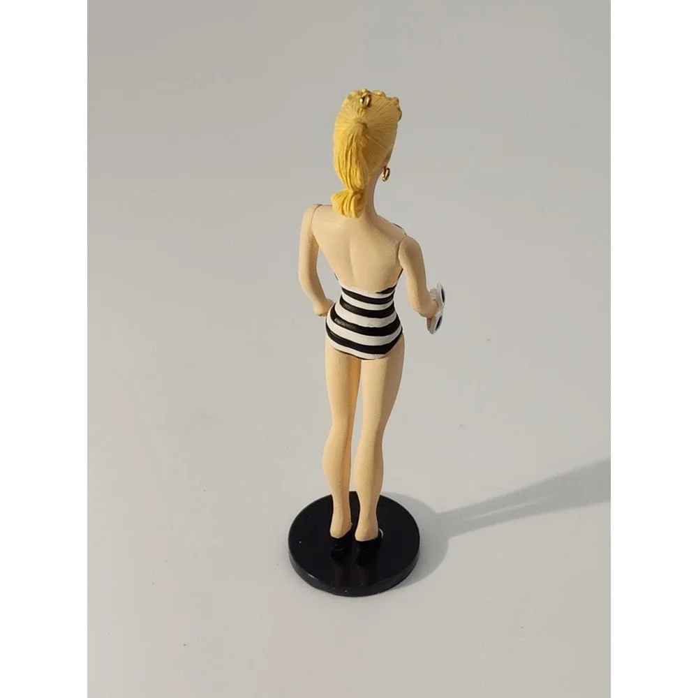 Vintage Hallmark Keepsake Christmas Debut Ornament Barbie Collector‎ Series # 1
